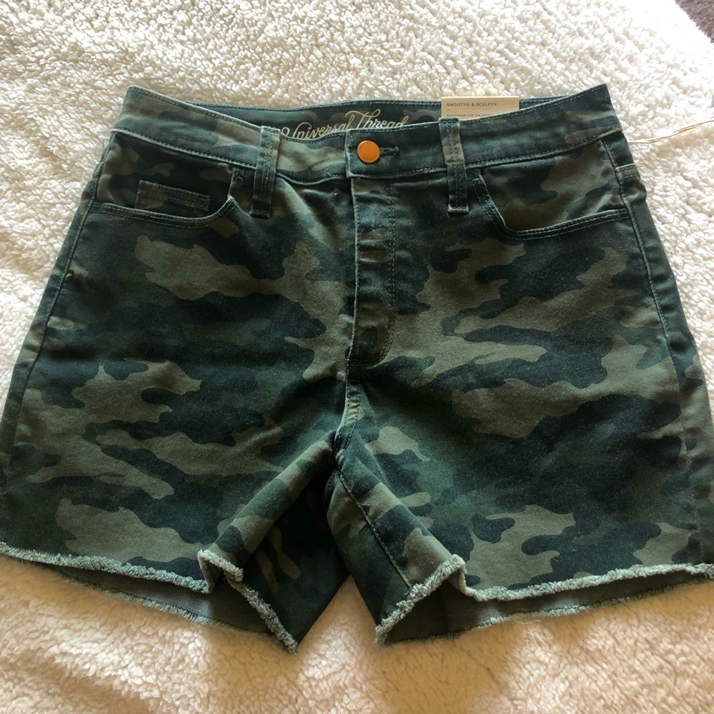 Universal Thread Camo High Rise Midi Shorts